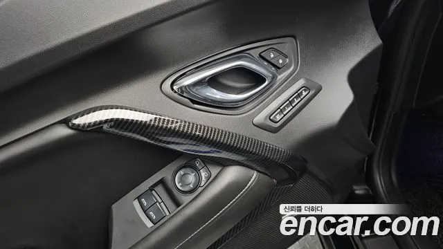 Chevrolet Camaro 2016 thumb 9