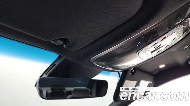 Genesis G90 2022 thumb 11