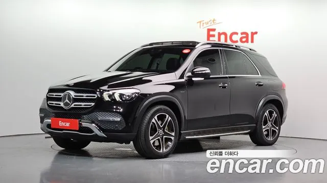 Mercedes-Benz E-Класс 2021 thumb 2