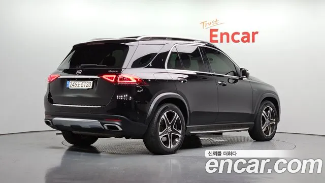 Mercedes-Benz E-Класс 2021 thumb 3