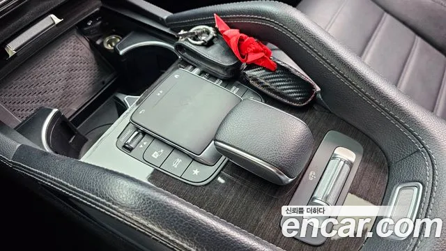Mercedes-Benz E-Класс 2021 thumb 10