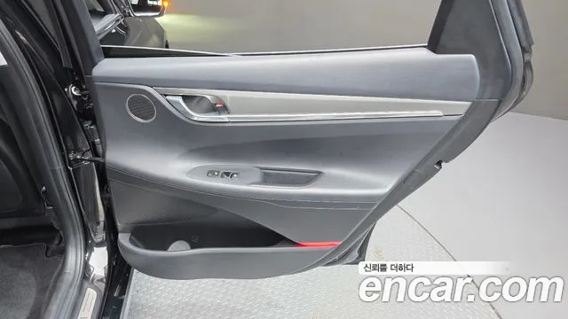 Hyundai Grandeur 2020 thumb 3