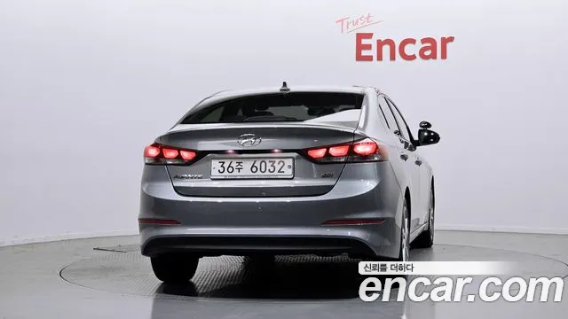 Hyundai Avante 2017 thumb 7