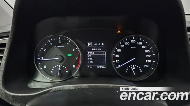 Hyundai Avante 2017 thumb 3