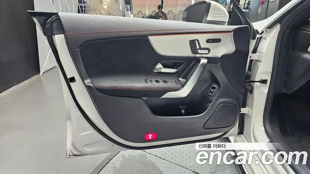 Mercedes-Benz A-Класс 2023 thumb 12