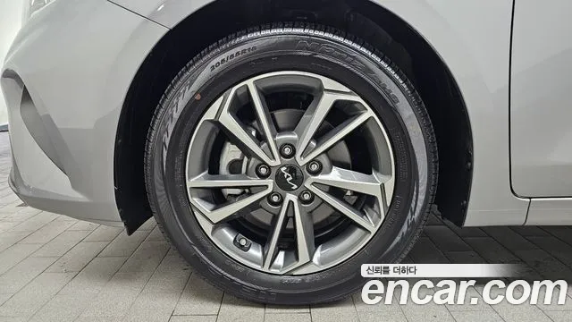 Kia K3 2024 thumb 3