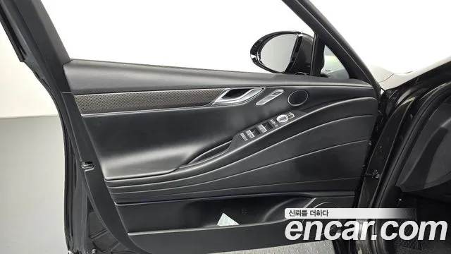 Genesis G80 2024 thumb 12