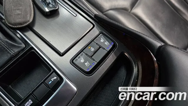 Hyundai Aslan 2016 thumb 4