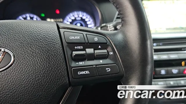 Hyundai Aslan 2016 thumb 11