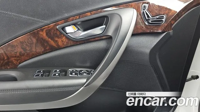 Hyundai Aslan 2016 thumb 12