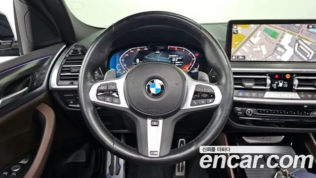 BMW X4 2023 thumb 3