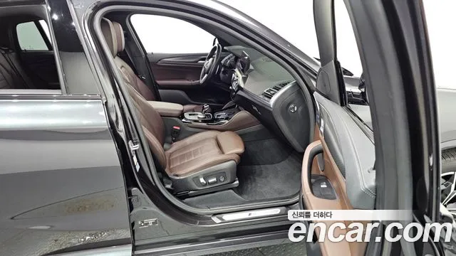 BMW X4 2023 thumb 5