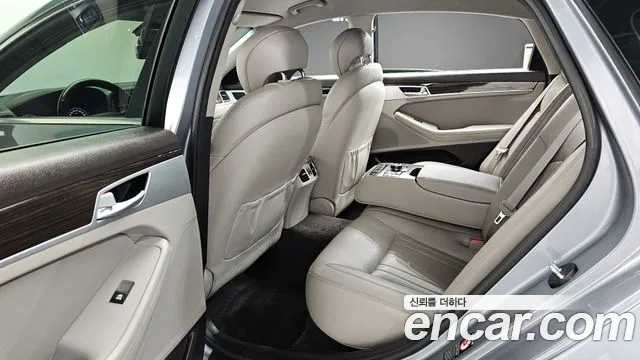 Hyundai Genesis 2015 thumb 11