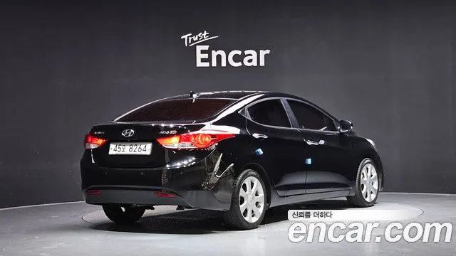 Hyundai Avante 2011 thumb 5