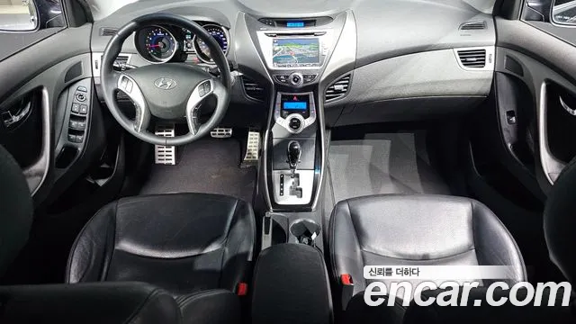 Hyundai Avante 2011 thumb 6