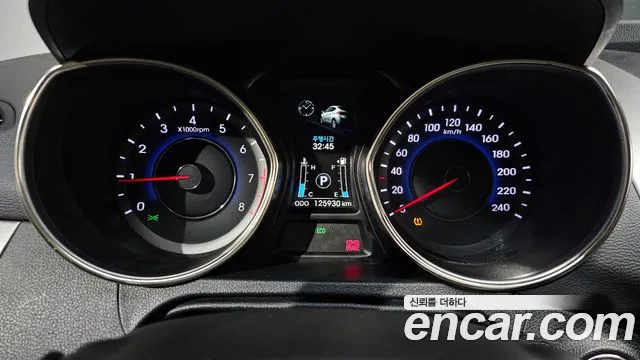 Hyundai Avante 2011 thumb 7