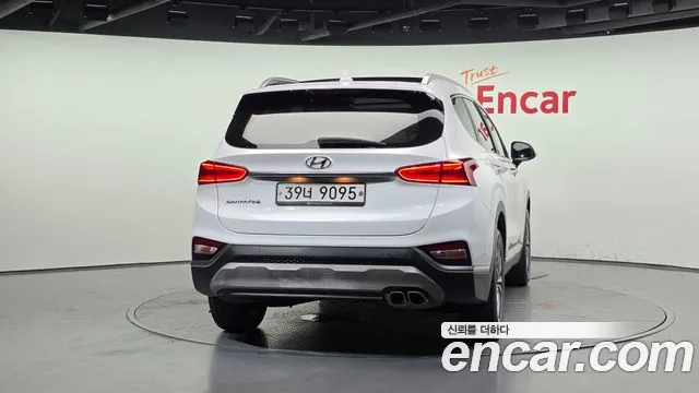 Hyundai Santa Fe 2019 thumb 2