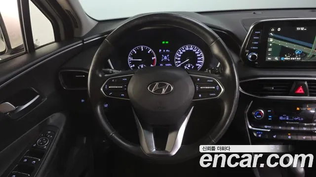 Hyundai Santa Fe 2019 thumb 3