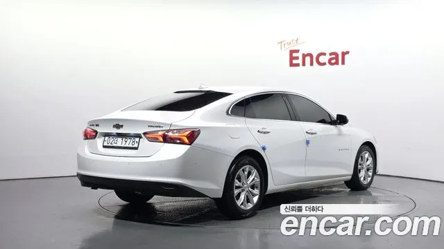 Chevrolet Malibu 2019 thumb 2