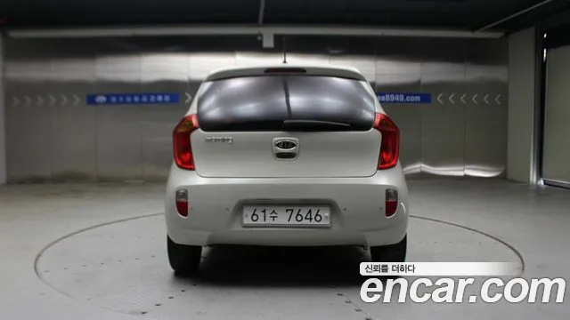 Kia Morning 2011 thumb 10
