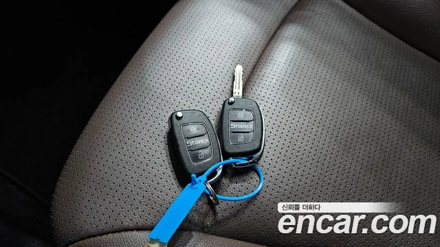 Hyundai Staria 2019 thumb 7