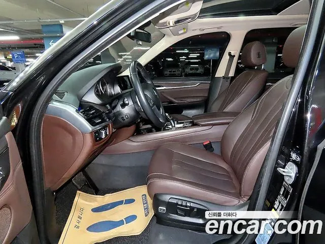 BMW X5 2018 thumb 9