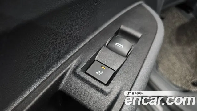Chevrolet Bolt EV 2018 thumb 11