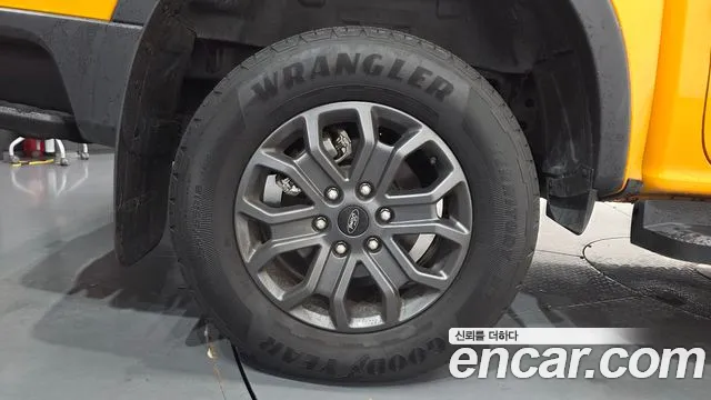 Ford Ranger 2025 thumb 3
