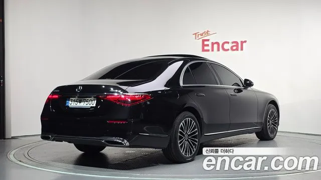 Mercedes-Benz S-Class 2025 thumb 12