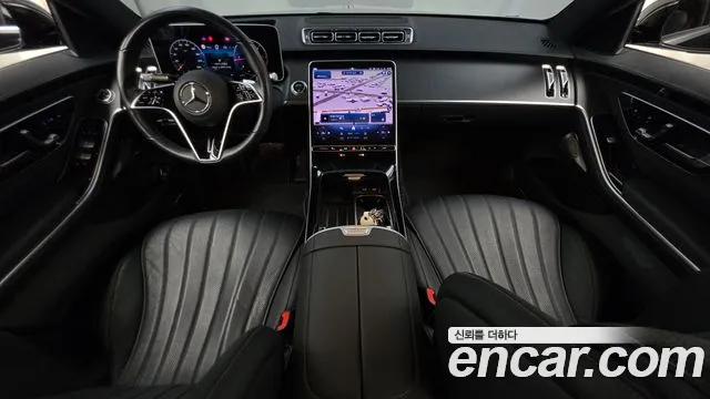 Mercedes-Benz S-Class 2025 thumb 6