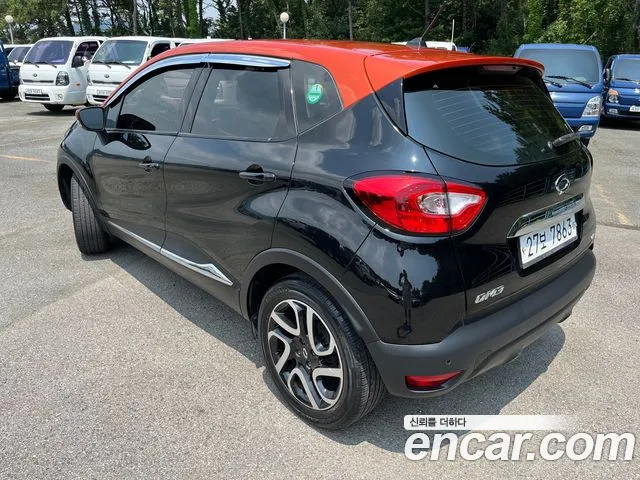 Renault QM3 2015 thumb 2