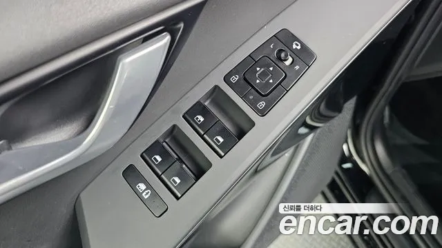 Kia Niro 2023 thumb 2