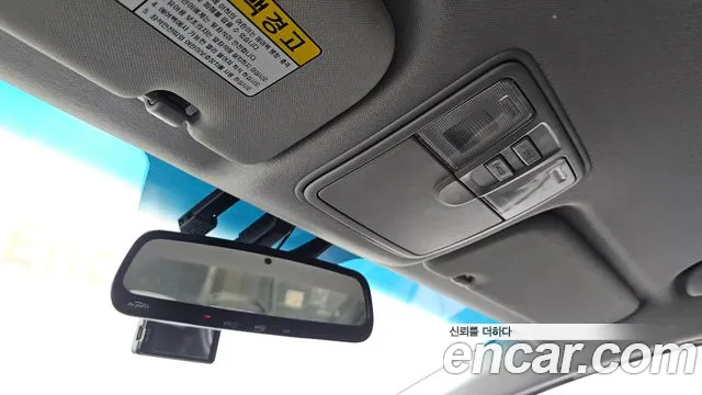 Hyundai Avante 2010 thumb 4