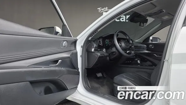 Hyundai Elantra 2021 thumb 7