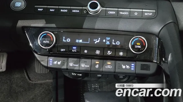Hyundai Elantra 2021 thumb 3