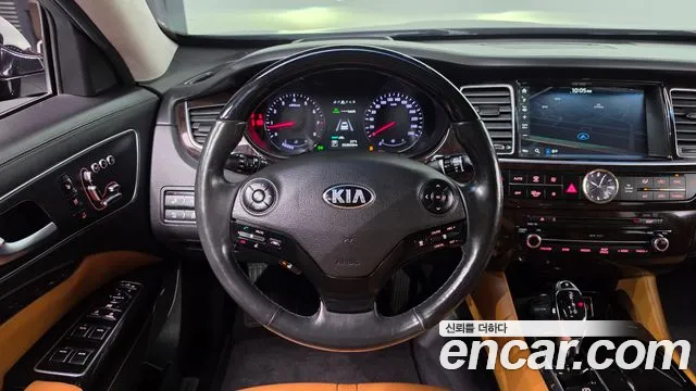 Kia K9 2016 thumb 8