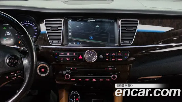Kia K9 2016 thumb 12