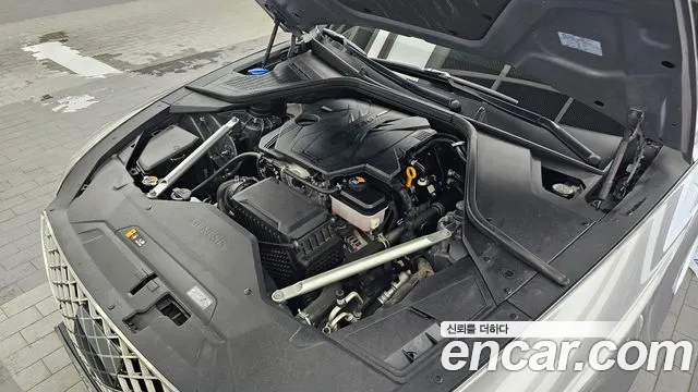 Genesis G80 2022 thumb 9