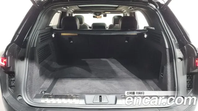 Land Rover Range Rover Sport 2025 thumb 10