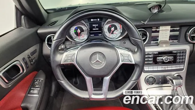 Mercedes-Benz SLK-Класс 2013 thumb 7
