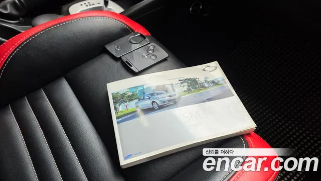 Renault SM3 2010 thumb 2