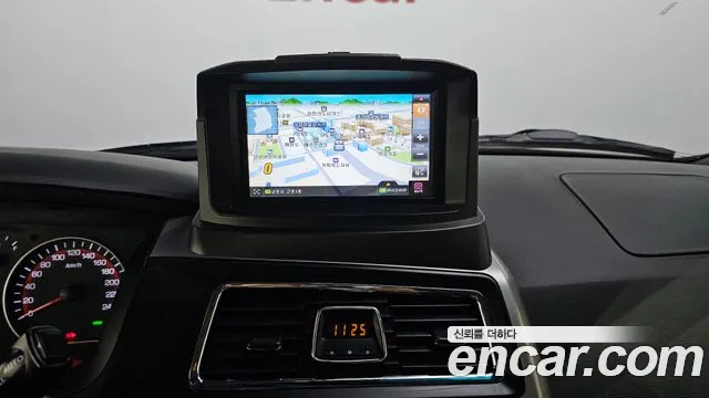 KGM Korando 2017 thumb 5