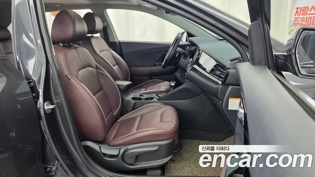 Kia Niro 2019 thumb 7