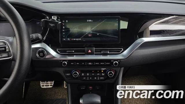 Kia Niro 2019 thumb 12
