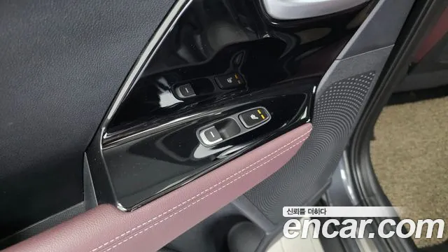 Kia Niro 2019 thumb 11