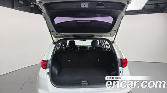 Kia Sportage 2016 thumb 9