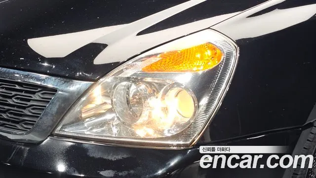 Kia Canival 2012 thumb 11