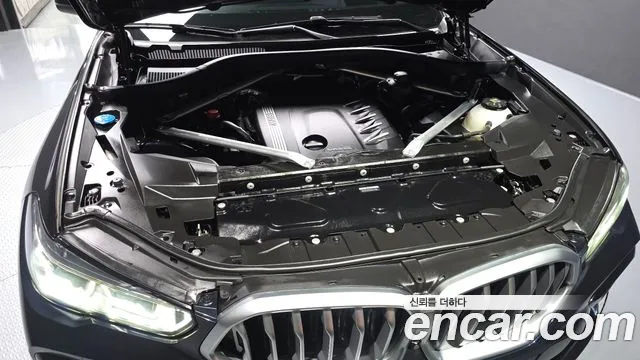 BMW X6 2022 thumb 8