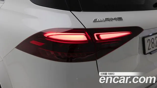 Mercedes-Benz E-Класс 2025 thumb 9