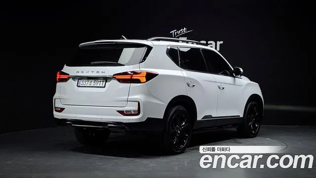 KGM Rexton 2021 thumb 3